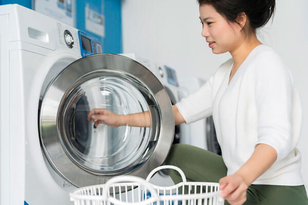 The Benefits of Using Card Operated Laundry Equipment