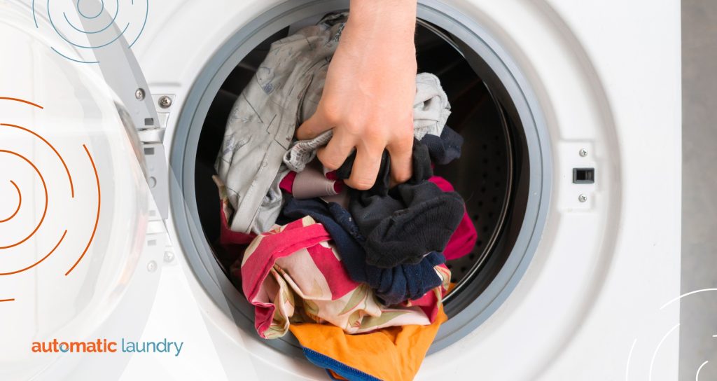 When to Hold the Heat: Choosing the Right Temperature For Your Pay Washing Machine Cycles
