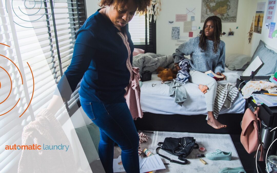 Dorm Laundry Got You Down? 3 Laundry Mobile App Features That Will Rescue Your Student Chore Routine